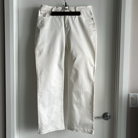 SIMON CHANG Women's Jeans classic denim size 10 ivory, jewel design pockets - Picture 9 of 11